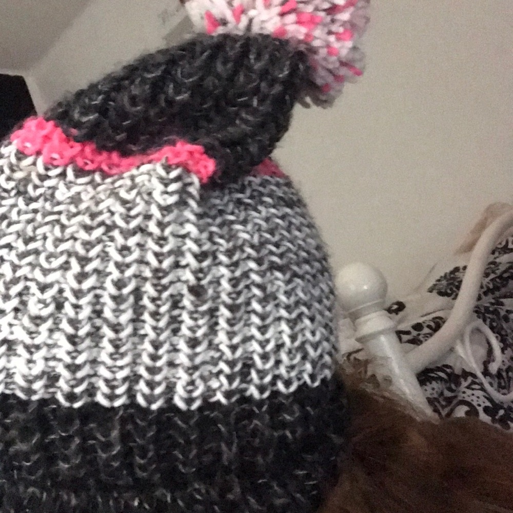 American eagle winter hat - Picture 2 of 2